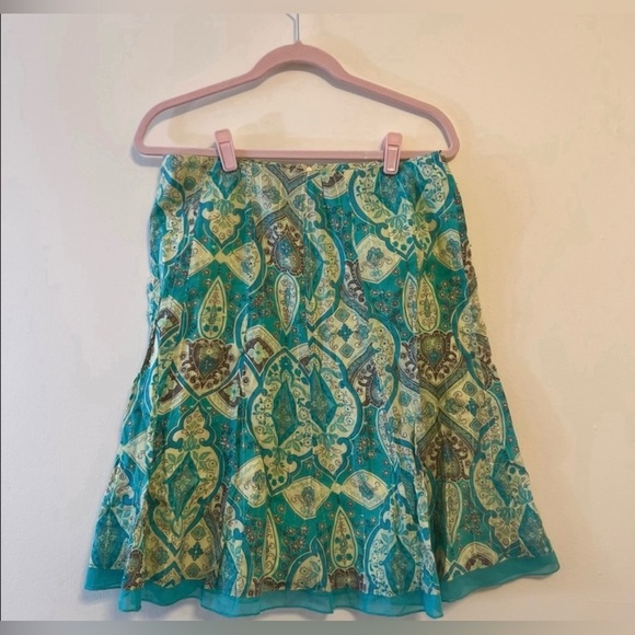 Dresses & Skirts - Beautiful Cotton Skirt!